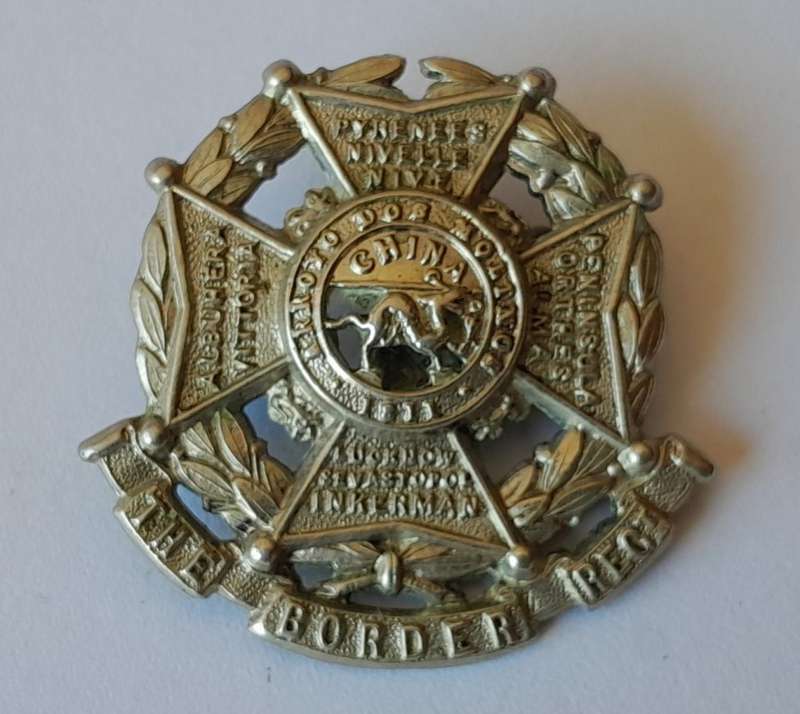 Early The Border Regiment Collar Badge. Lugs Intact.