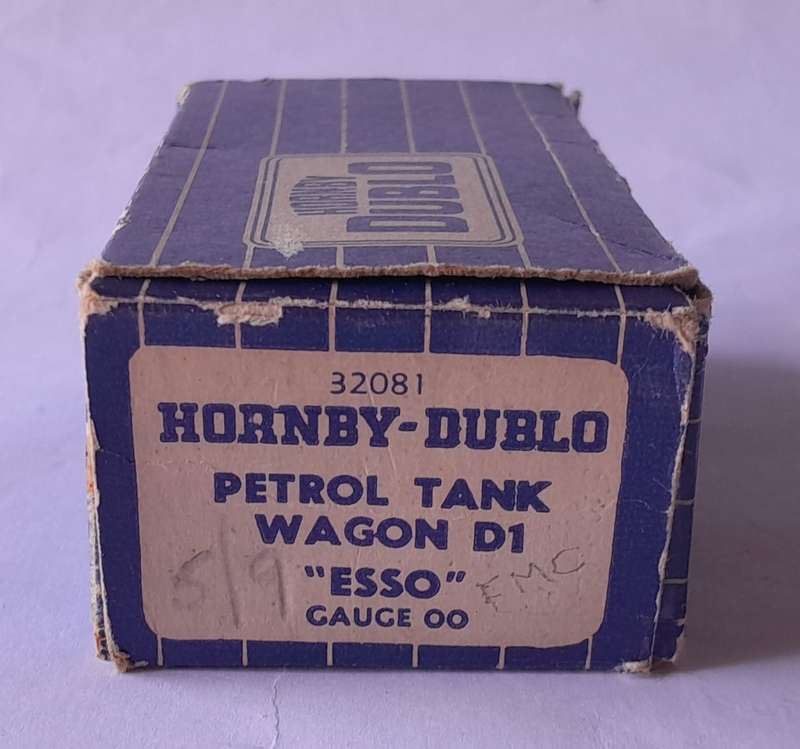 Hornby Dublo D1 Tank Wagon. `ESSO`. No : 32081. Boxed. (Last one).