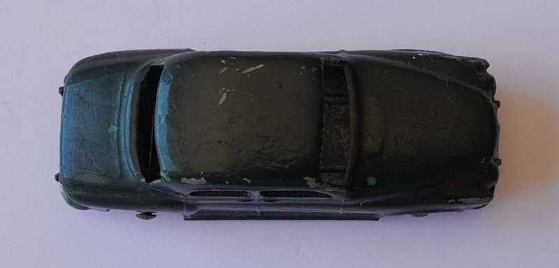 Lesney Matchbox `Rover 105 Rovermatic No 19`.
