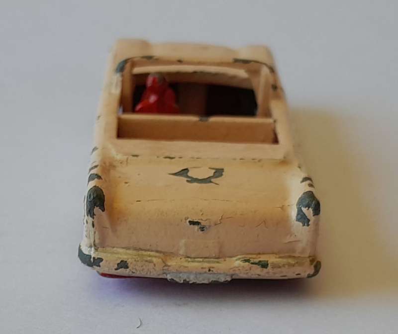 Lesney Matchbox `Plymouth Belvedere (No 20)`.