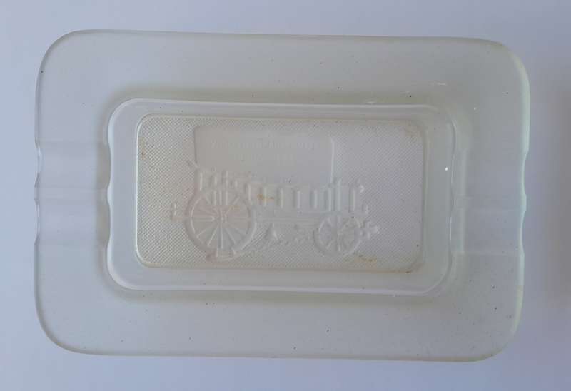 Rare Large `1838-1938 Voortrekker Eeufees` Frosted Glass Ashtray. Excellent Condition. 17 x 11.5 cm.