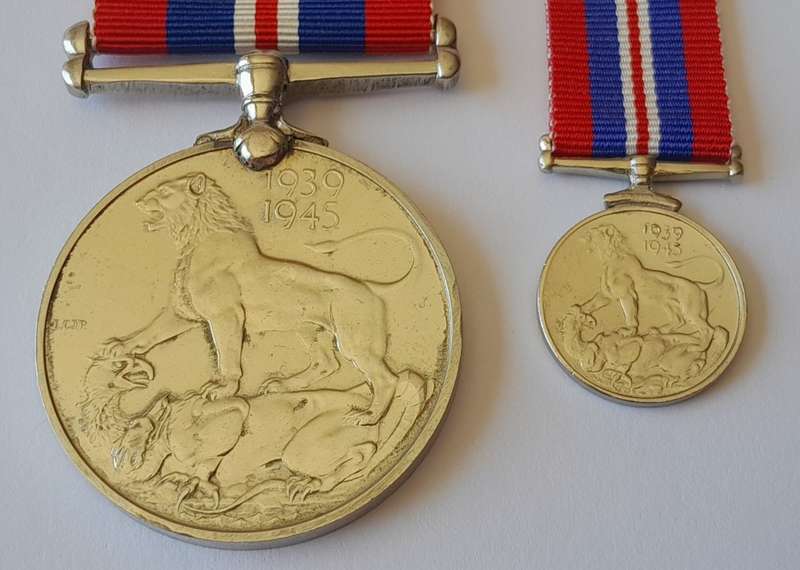 WW2 1939-1945 War Medal Set. Full-Size And Miniature. Unnamed.
