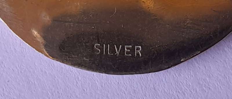 Vintage Solid Silver `Vrou En Moederbeweging` Erelid Medal.