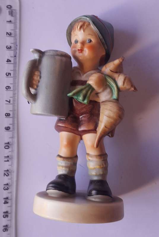 Hummel `For Father` Figurine. 1960-1972.