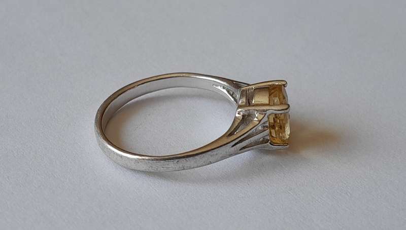 Designer Solid Sterling Silver Ring With Citrine Yellow Faceted Stone.