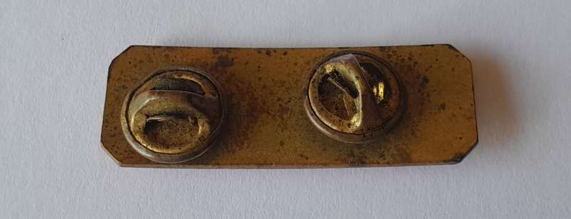 SADF Marksman Badge (Skiet Balkie). Pins Intact.