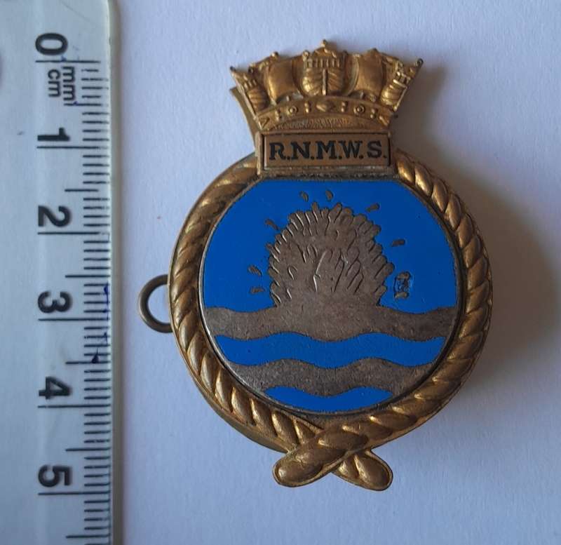 British Royal Navy Minewatching Service Cap Badge (1954-1962). Backplate And Lugs Intact.