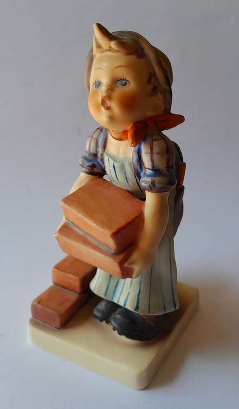 Vintage Hummel Figurine `The Builder`. 1964-1972.