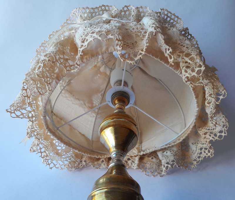 Vintage Country Cottage Brass Lamp With Embroidered Shade. Working.