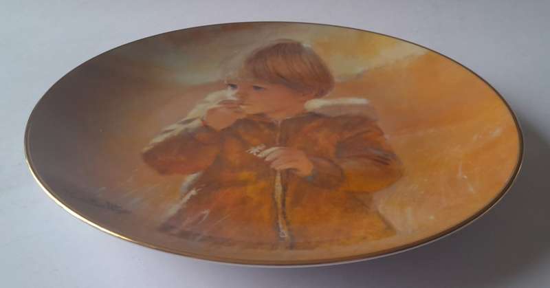 Vintage Plate By Viletta. `Autumn Wanderer ` By Artist `Thornton Utz`. Signed And Dated. 22 cm.