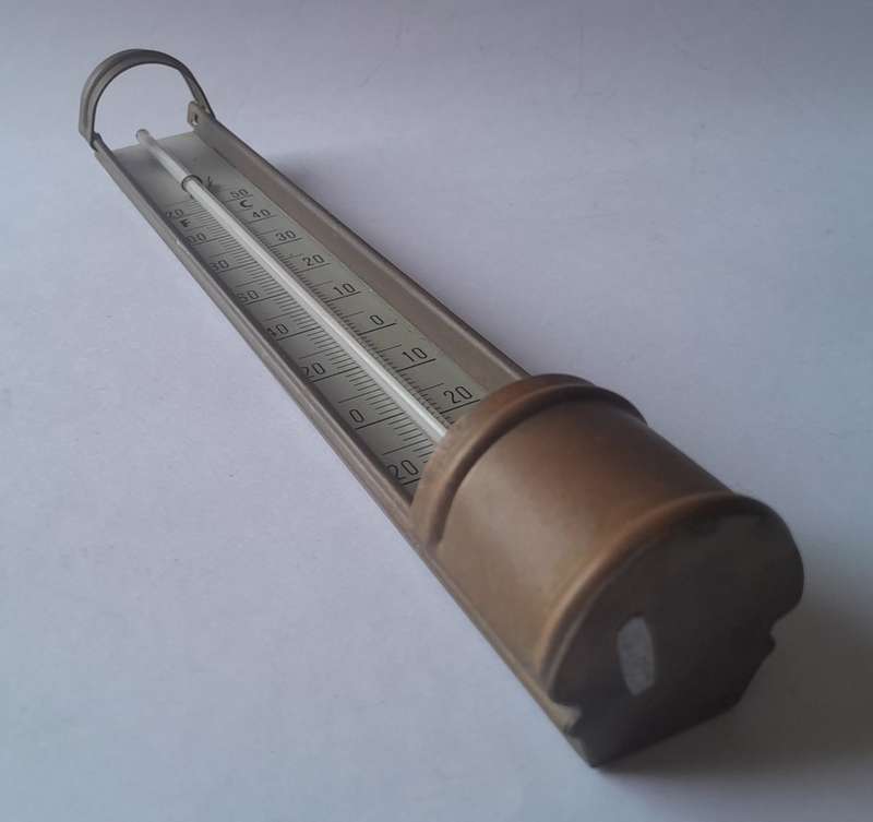 Vintage Brass Metal Thermometer. 25.5 cm. Please See Description.