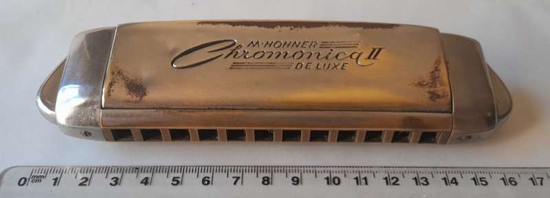 Vintage Hohner `Chromonica II De Luxe ` Harmonica.