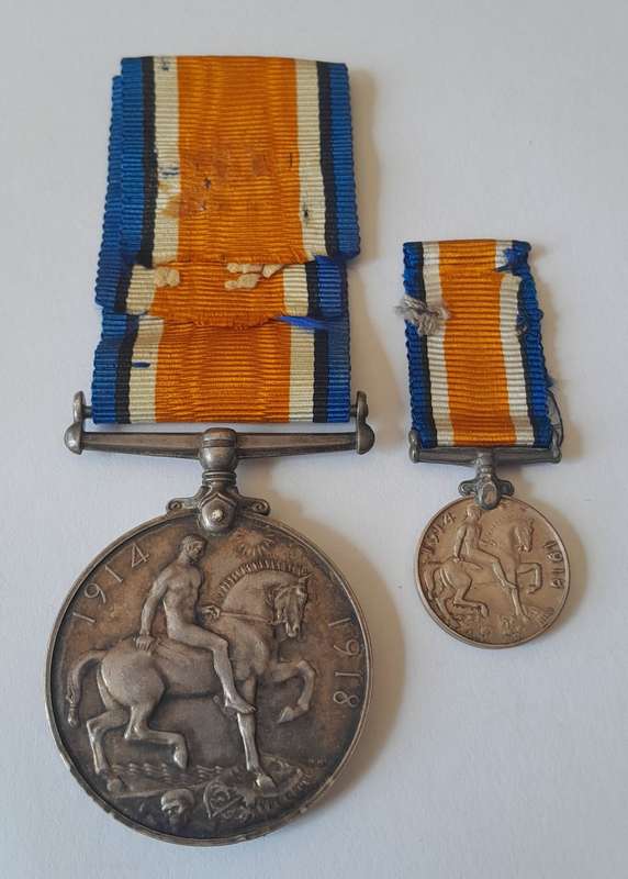 WW1 War Medals Full Sized And Miniature To GNR. O.L. Peterson. South African Heavy Artillery.