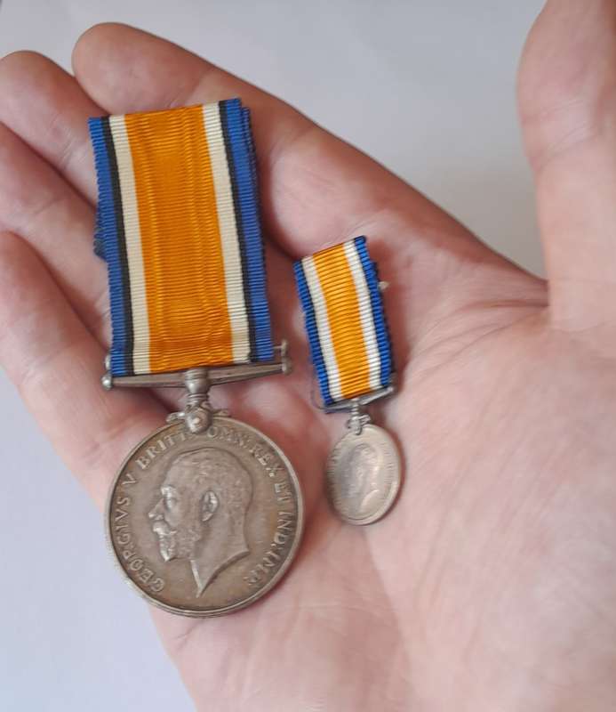 WW1 War Medals Full Sized And Miniature To GNR. O.L. Peterson. South African Heavy Artillery.