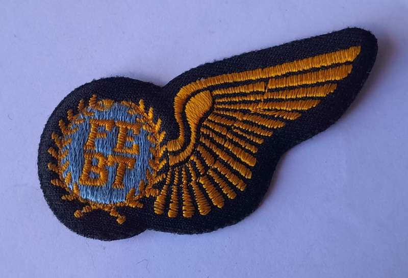 SA Air Force Flight Engineer Large Wing Badge.