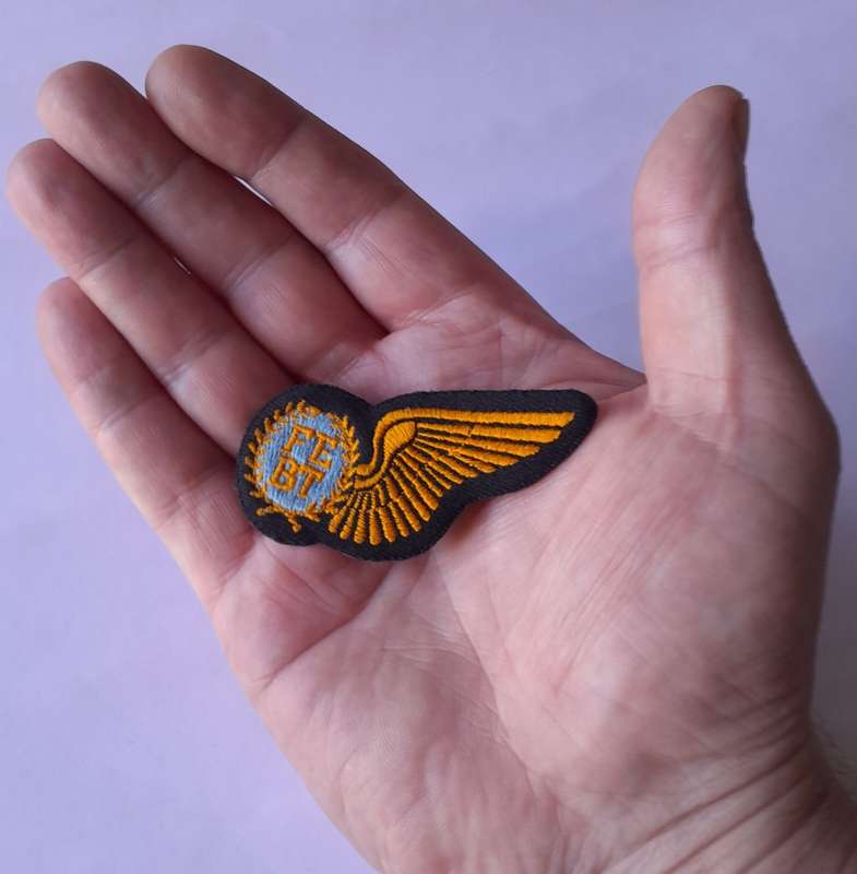 SA Air Force Flight Engineer Large Wing Badge.