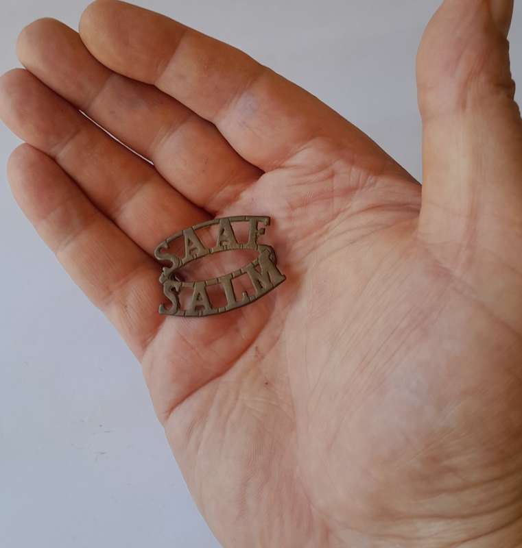 WW2 SA Air Force Brass Title. Lugs Intact.