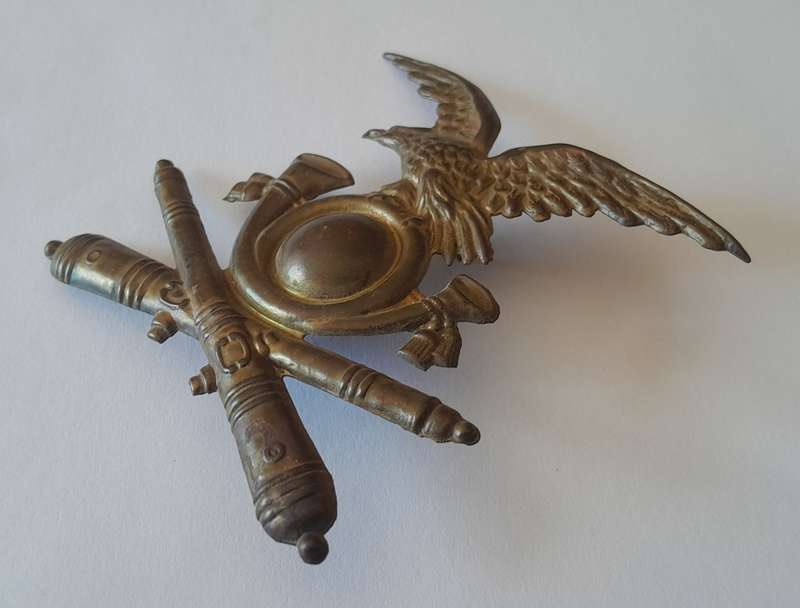 WW2 Italian Army Alpini Mountain Artillery Helmet Badge.