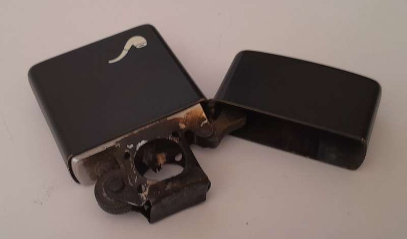 Vintage Specialist Zippo Lighter For Pipe Smokers.