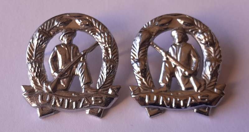 Pair SADF Commando Mess Dress Collar Badges (Facing).  Pins Intact.