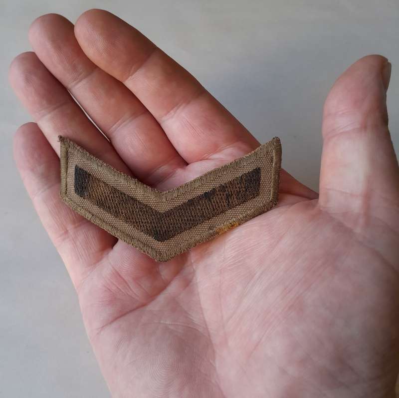 Unknown Lance Corporal Rank Stripe.