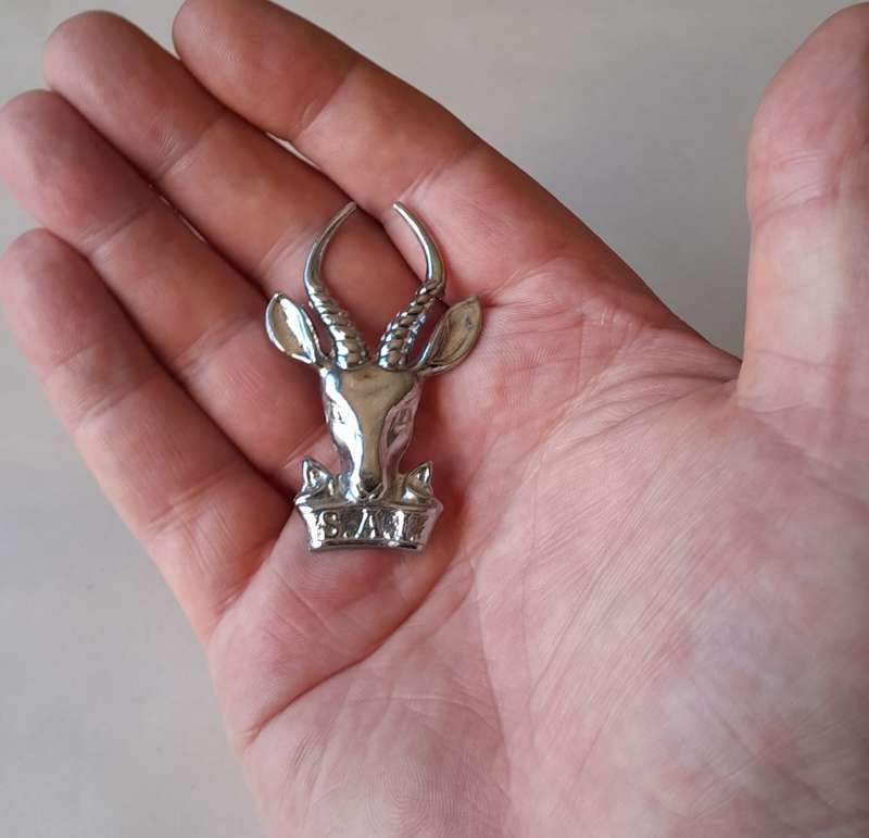SA Army Infantry Cap Badge.  One Lug Intact.