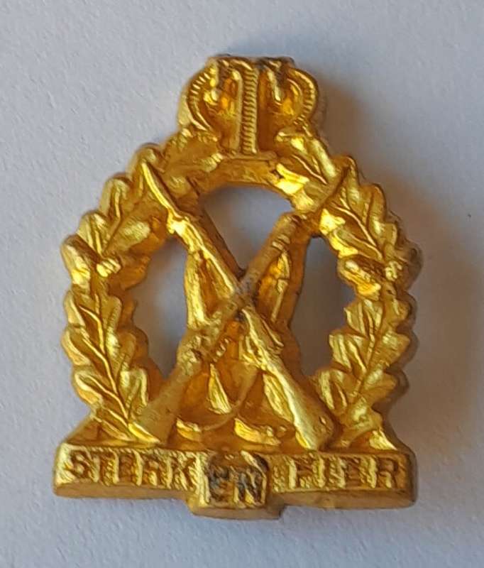 Regiment Tobie Muller (1956 - 1963) Badge.  No Lugs.