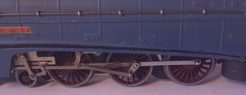 Vintage Hornby Die Cast `Sir Nigel Gresley No 7` Locomotive And LNER Tender. OO Scale.