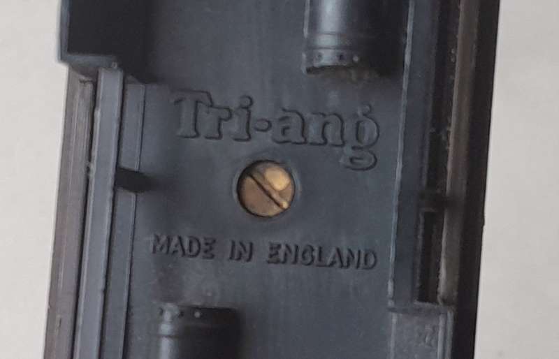 Vintage Tri-ang Pullman `Jane` 1st Class Coach (R228). OO Gauge.