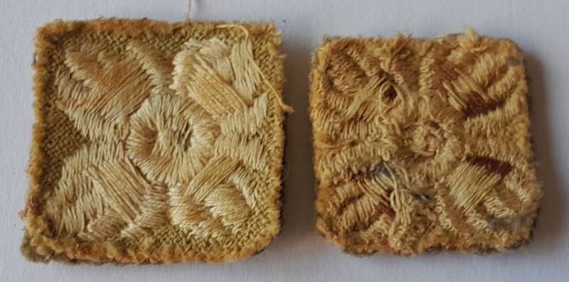 Pair WW1 Cuff Rank Officer`s Pips.