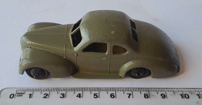 Vintage Dinky Toys `Studebaker State Commander Coupe` By Meccano Ltd.