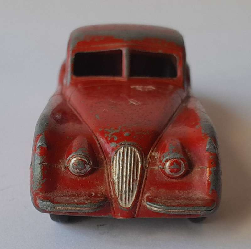 Vintage Dinky Toys `Jaguar XK120` By Meccano Ltd. No.157.