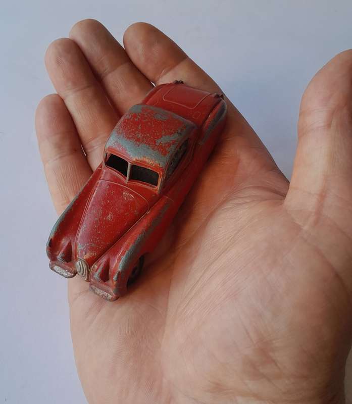 Vintage Dinky Toys `Jaguar XK120` By Meccano Ltd. No.157.