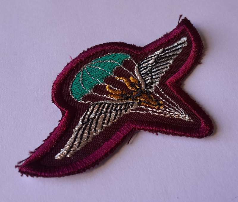 SADF 1 Parachute Battalion Beret Badge.