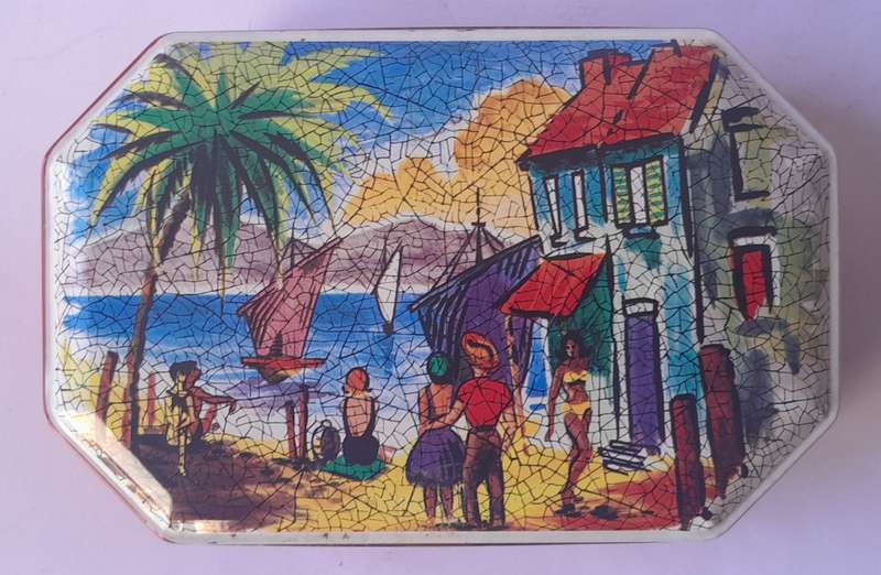 Vintage South African Darling Toffee Tin. 14.5 x 9.5cm.