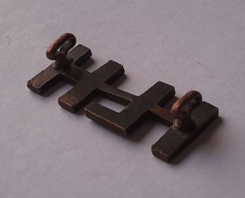 Boer War Imperial Light Horse Shoulder Title. Lugs Intact.