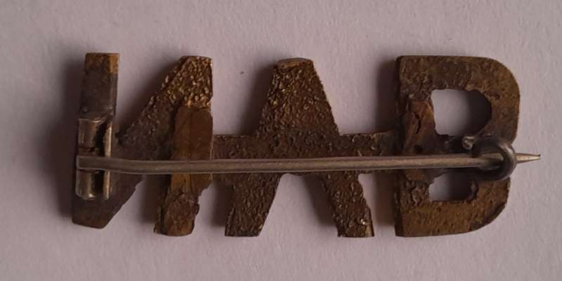 WW2 SA National Volunteer Brigade Shoulder Title.  Pin Intact.