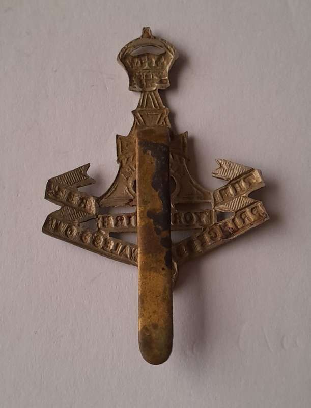 Early Yorkshire Regiment Cap Badge.  Slide Intact.