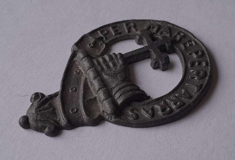 Vintage Scottish MacDonald Clan Crest Badge.