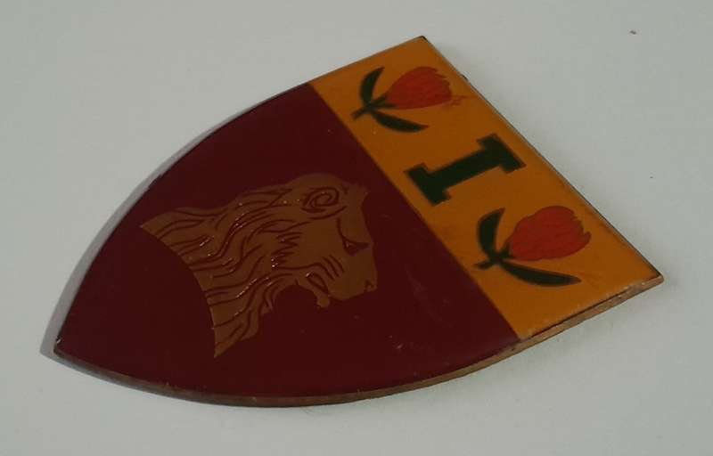SADF 1 Regiment De La Rey Shoulder Flash.  No Pins.
