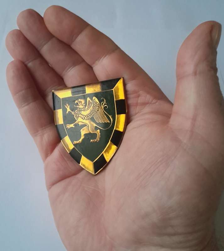 SADF 3 South African Infantry (3 SAI) Battalion Shoulder Flash.  No Pins.