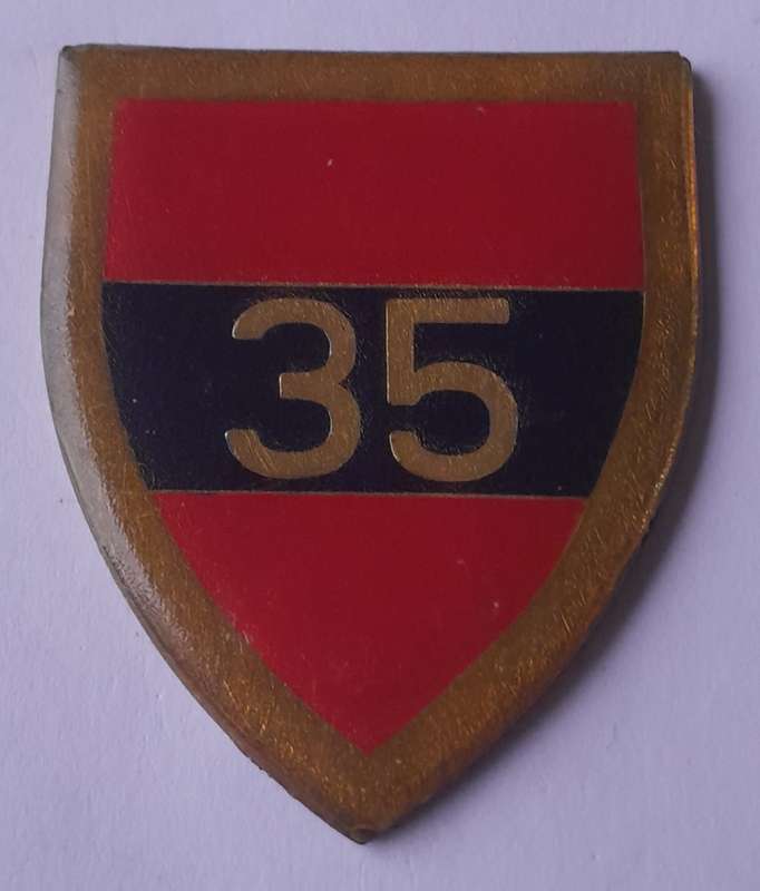 SADF 35 Engineer Support Unit Shoulder Flash.  No Pins.