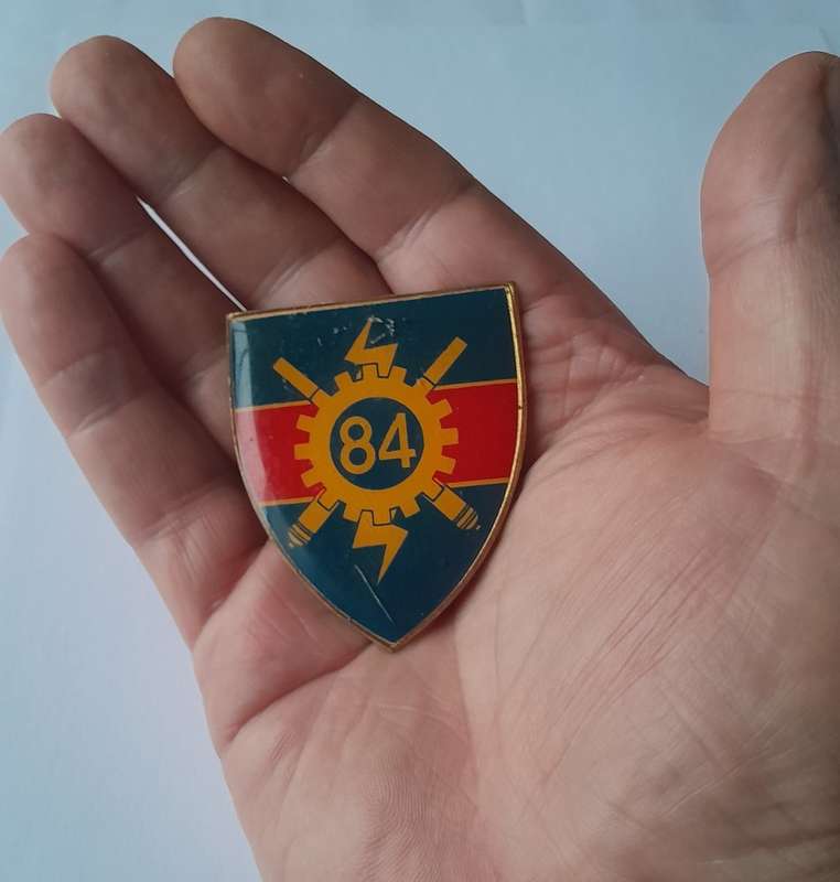 SADF 84 Technical Stores Depot Shoulder Flash.  2 Pins Intact.