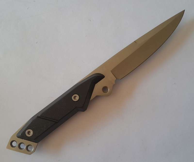 U.S.A. Saber ShuangRong Company Hunting Knife with Sheath.  23.5cm
