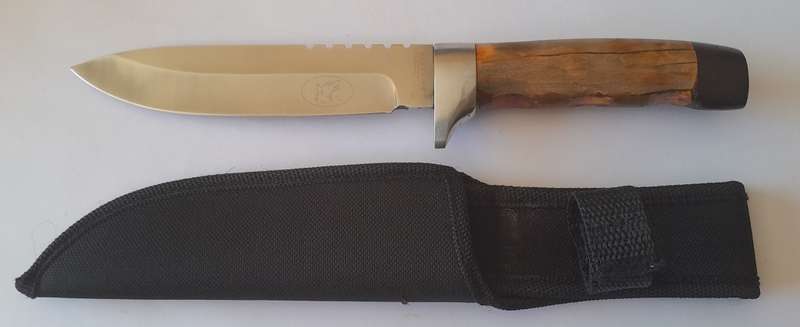 U.S.A Saber Columbia Wolf Survival Knife with Belt Sheath.  25cm.