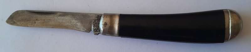 Vintage Richards, Sheffield Folding Knife. 14.5 cm.