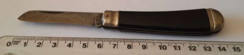 Vintage Richards, Sheffield Folding Knife. 14.5 cm.
