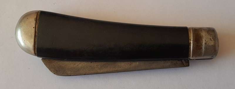 Vintage Richards, Sheffield Folding Knife. 14.5 cm.