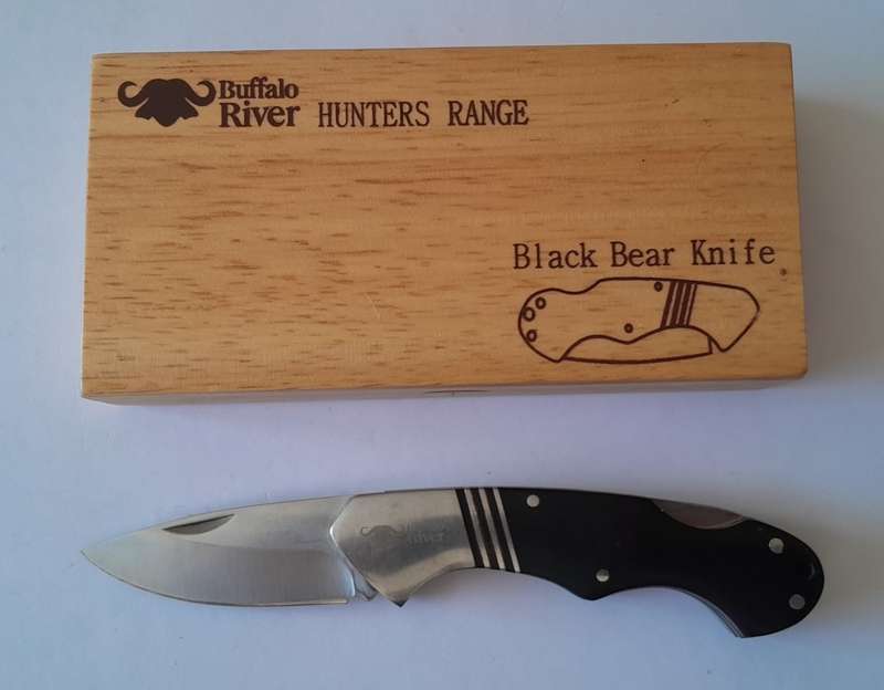 "Reserved". Buffalo River Black Bear Folding Knife with Wood Case. 16cm.