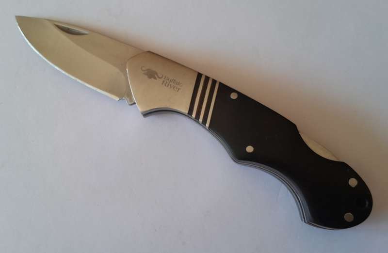 "Reserved". Buffalo River Black Bear Folding Knife with Wood Case. 16cm.